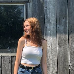 Meet your Posher, Chloe